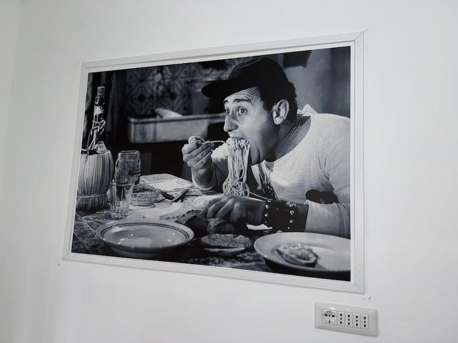 Romafatata: Intero Appartamento Buitenkant foto